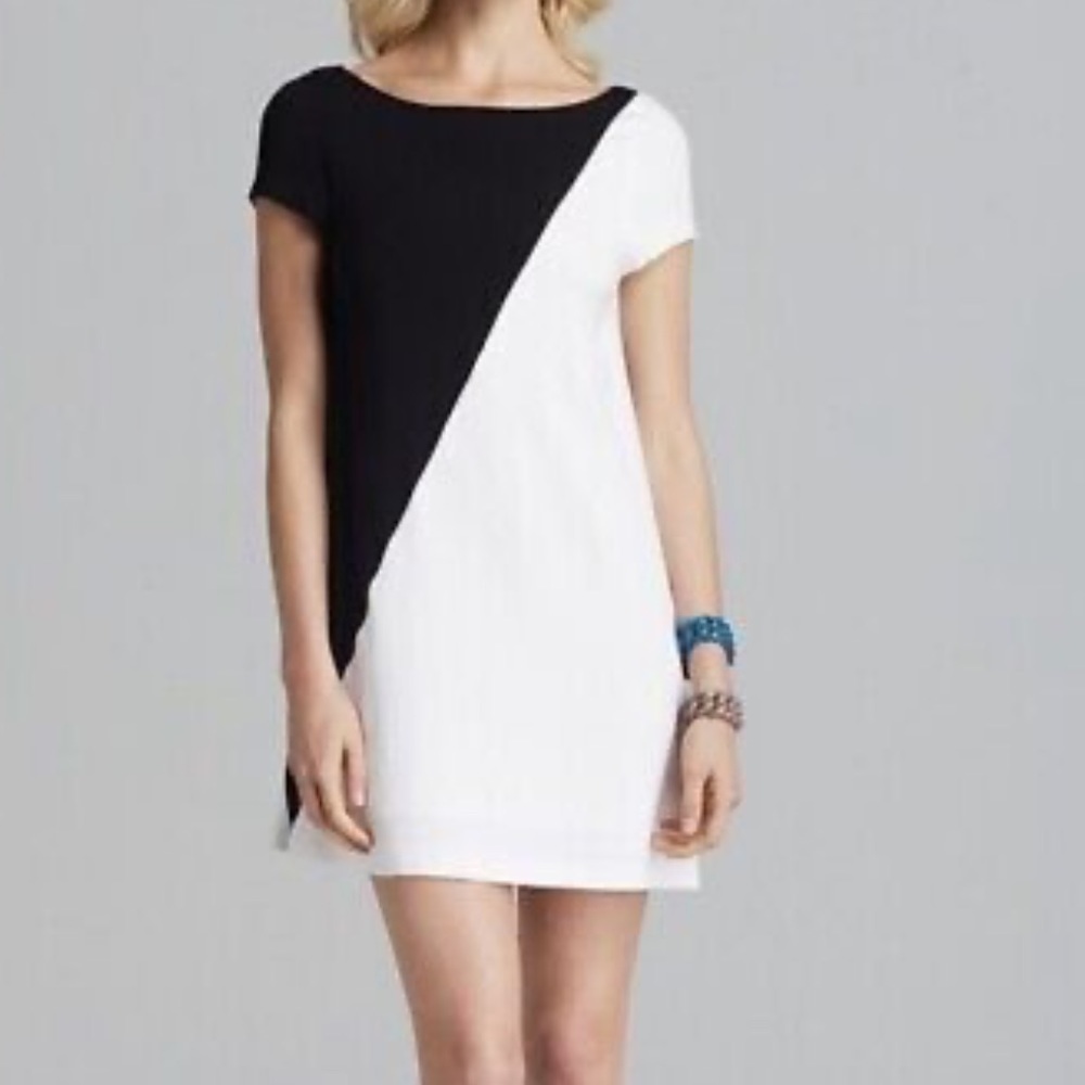 Alice + Olivia Serena black white dress Size SP”